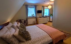Cherry Tree Cozy Rooms